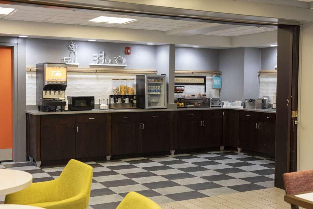 Hampton Inn Kent/Akron Area Restoran foto