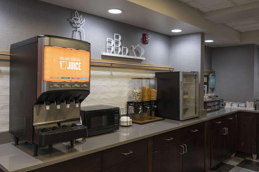 Hampton Inn Kent/Akron Area Restoran foto