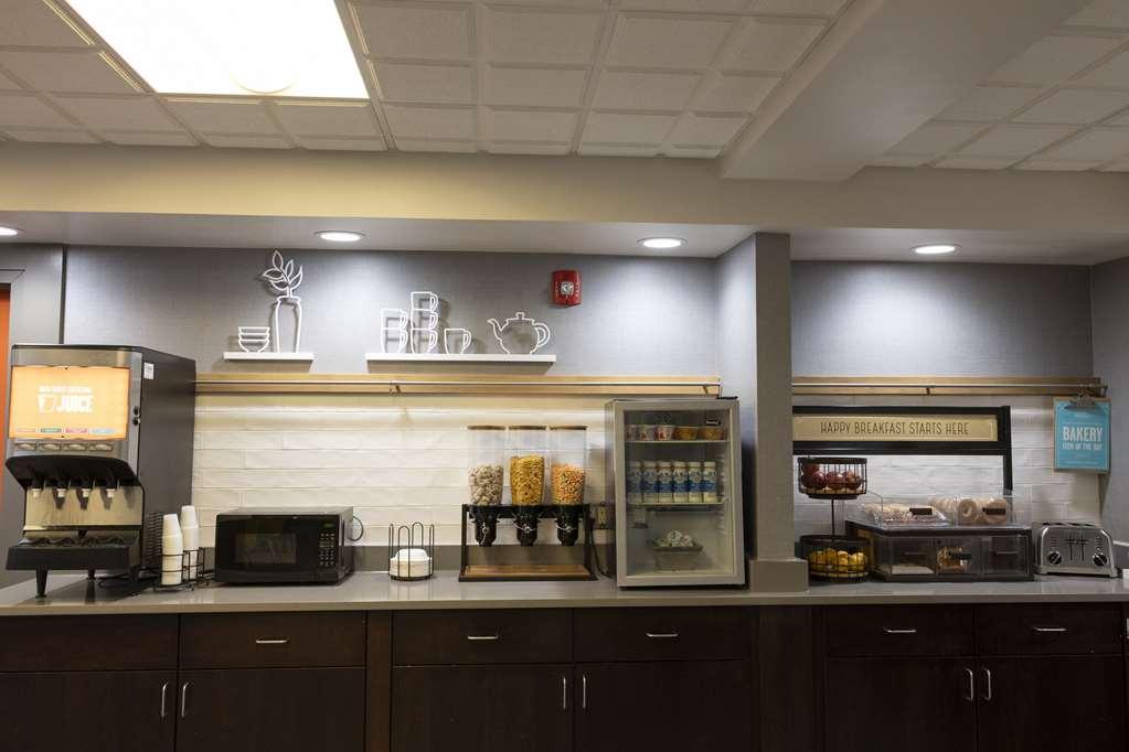 Hampton Inn Kent/Akron Area Restoran foto