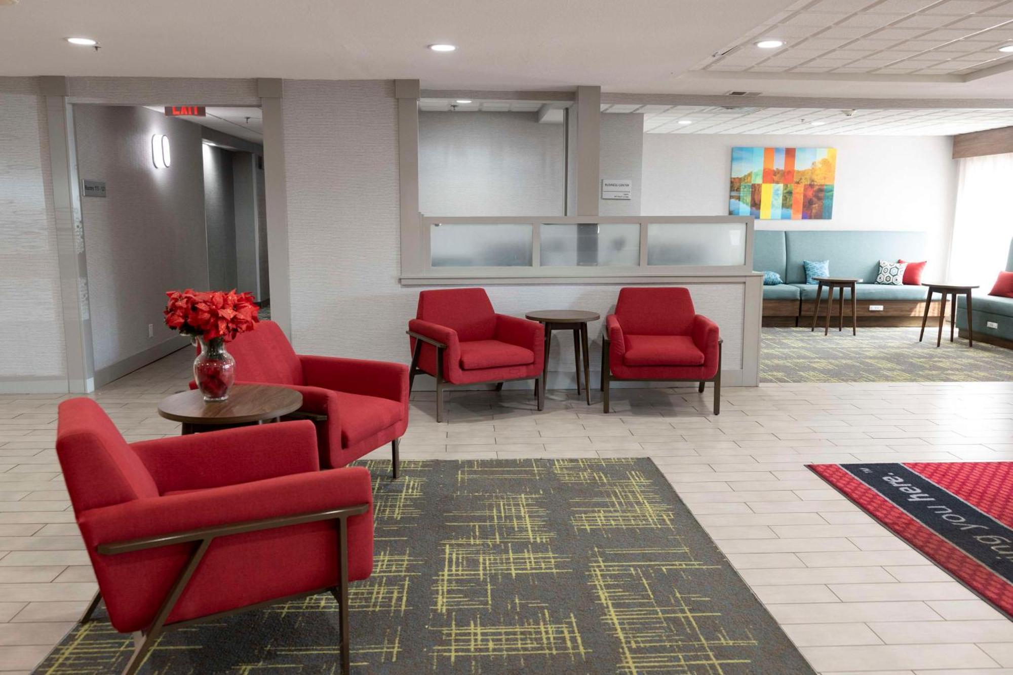Hampton Inn Kent/Akron Area Bagian luar foto