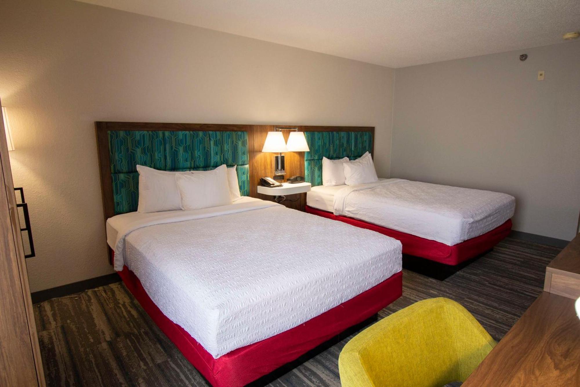 Hampton Inn Kent/Akron Area Bagian luar foto