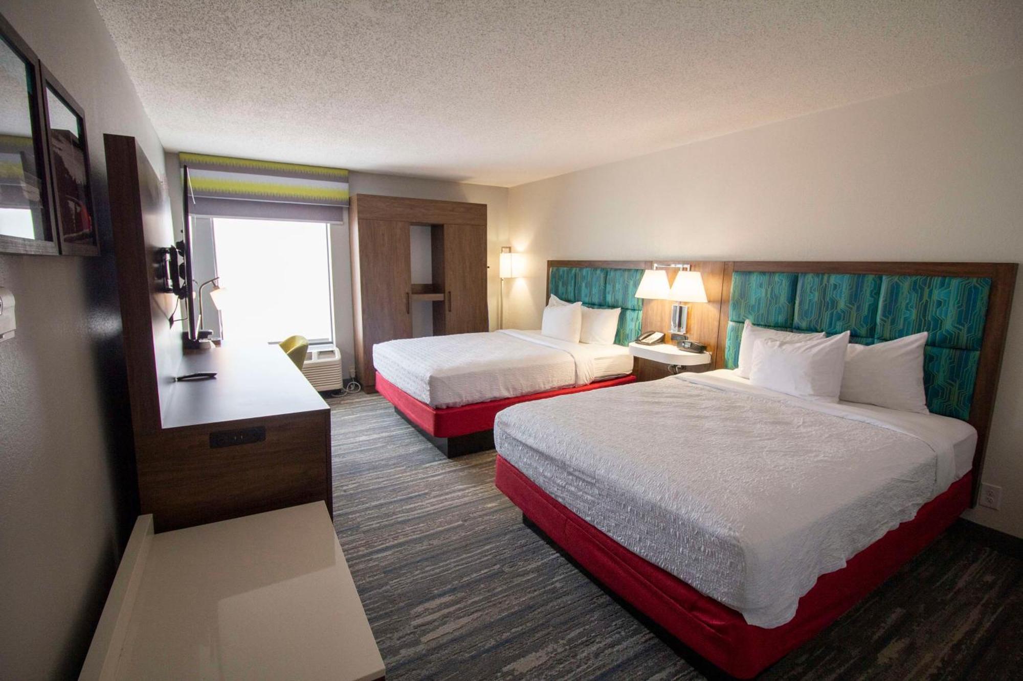 Hampton Inn Kent/Akron Area Bagian luar foto