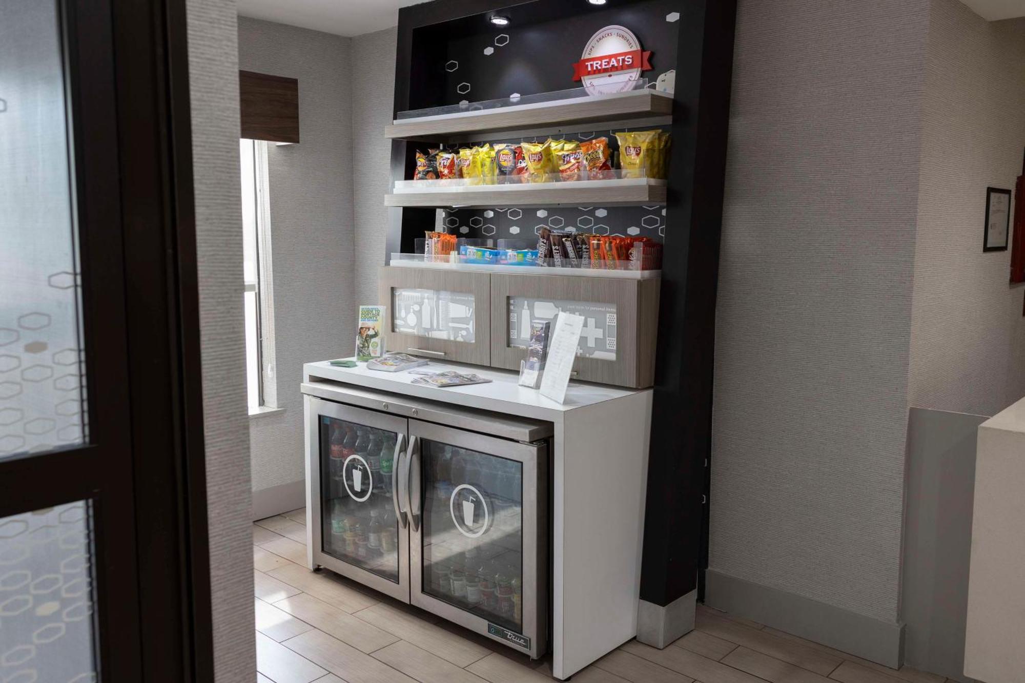 Hampton Inn Kent/Akron Area Bagian luar foto