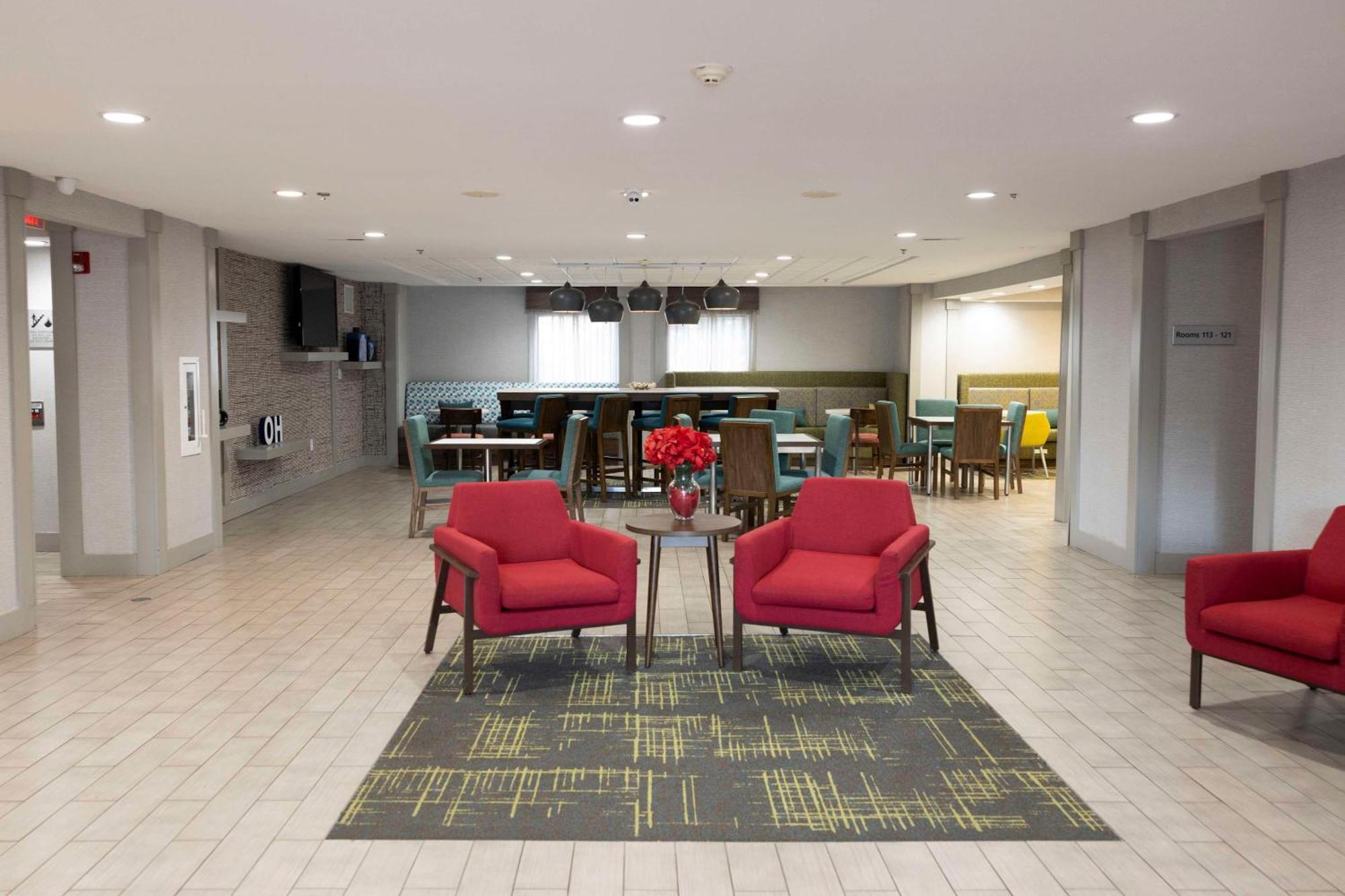 Hampton Inn Kent/Akron Area Bagian luar foto