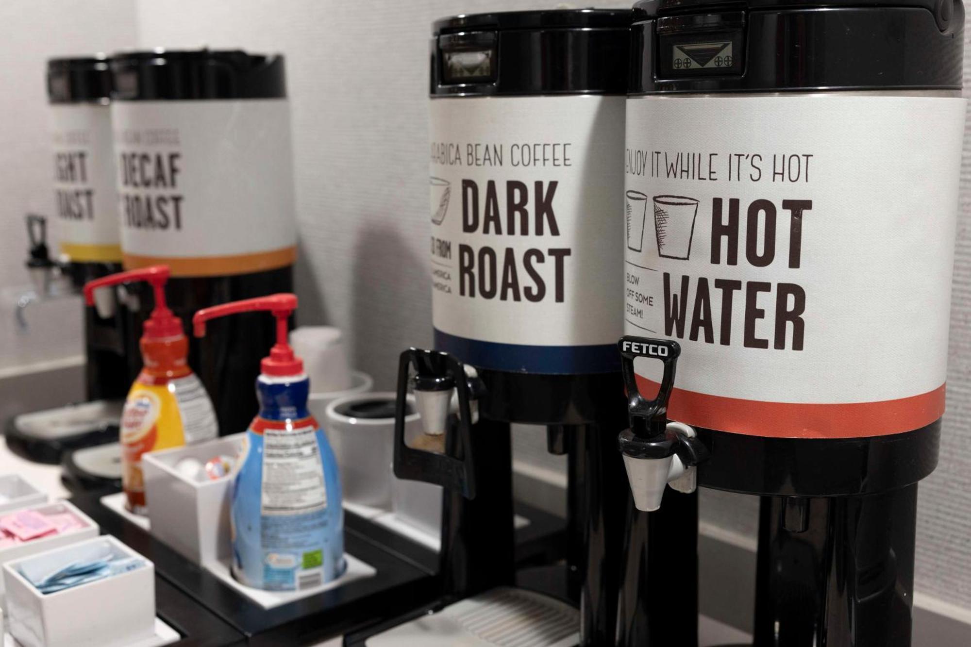 Hampton Inn Kent/Akron Area Bagian luar foto