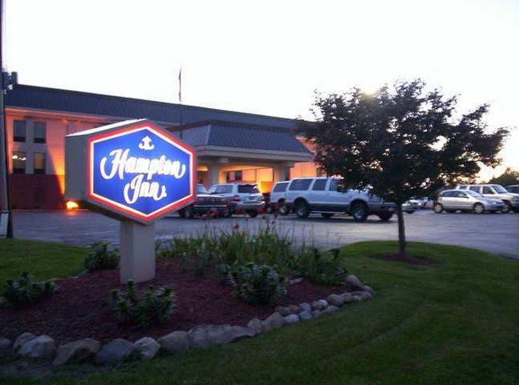 Hampton Inn Kent/Akron Area Bagian luar foto